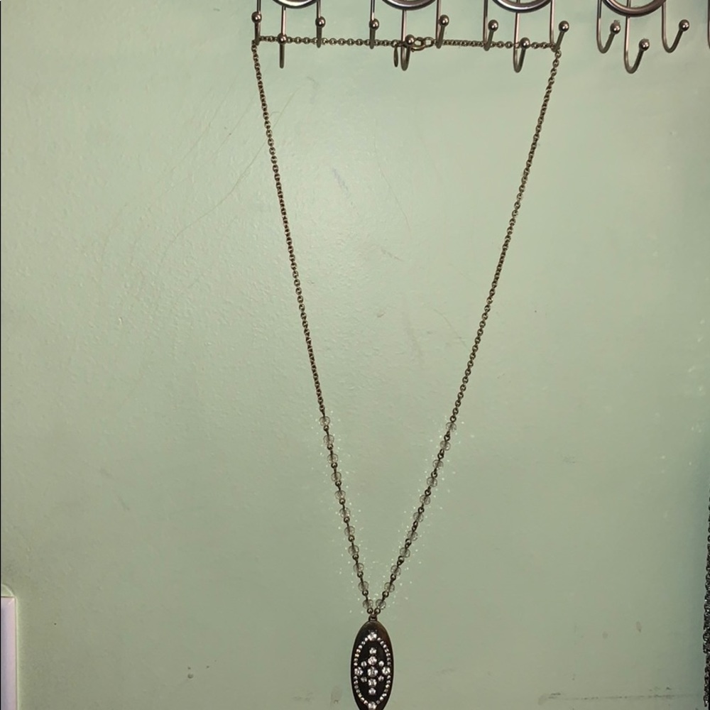 Express necklace